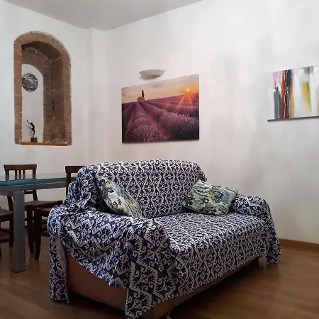 Vallepiatta House *